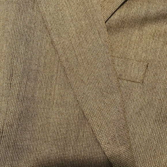 Joseph A bank - Picture 11 of 17